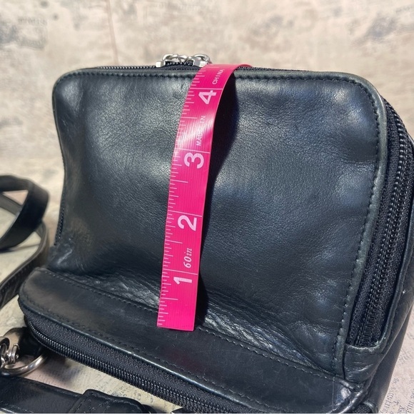 Hobo International UNIQUE/RARE leather bag with organizer attached - Picture 14 of 15